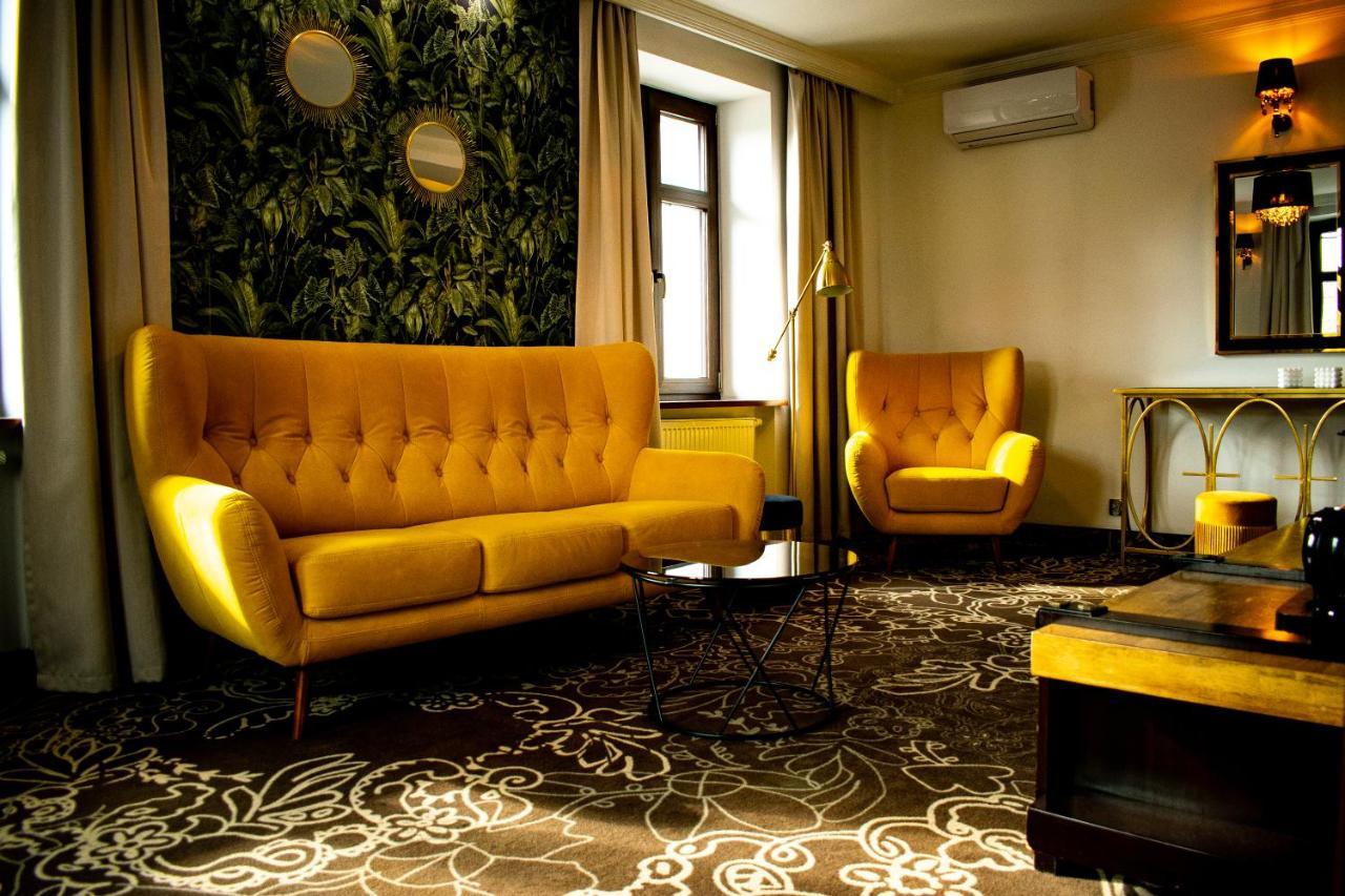 Hotel Pruski Orneta Экстерьер фото