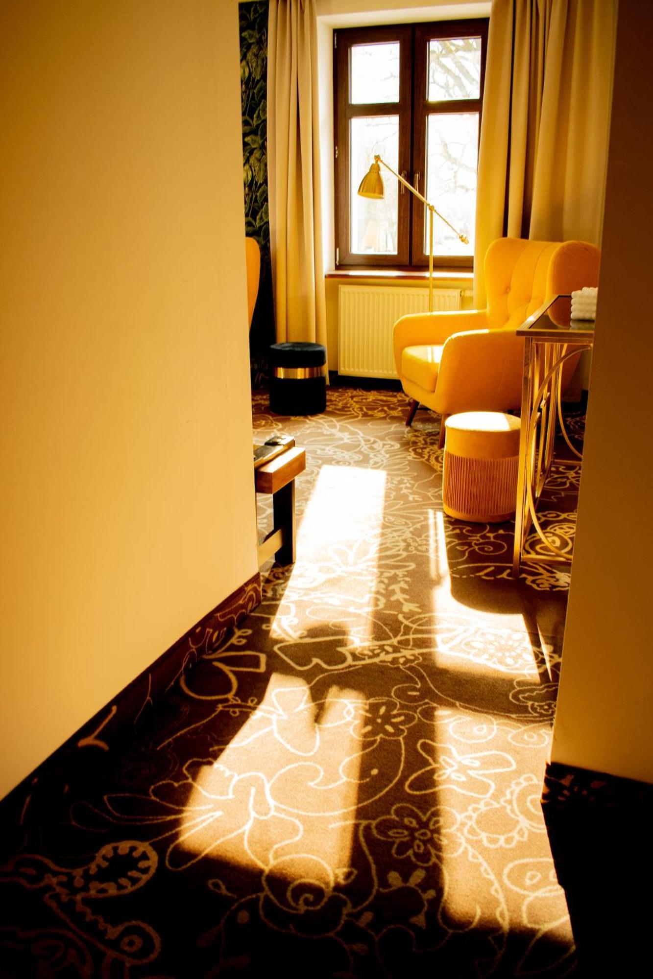 Hotel Pruski Orneta Экстерьер фото