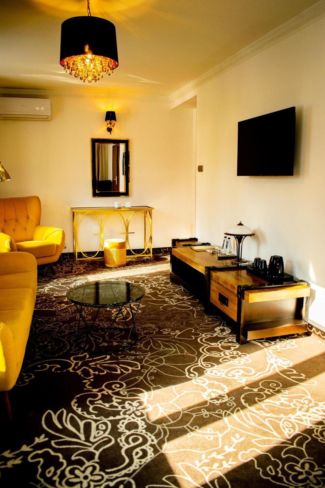Hotel Pruski Orneta Экстерьер фото
